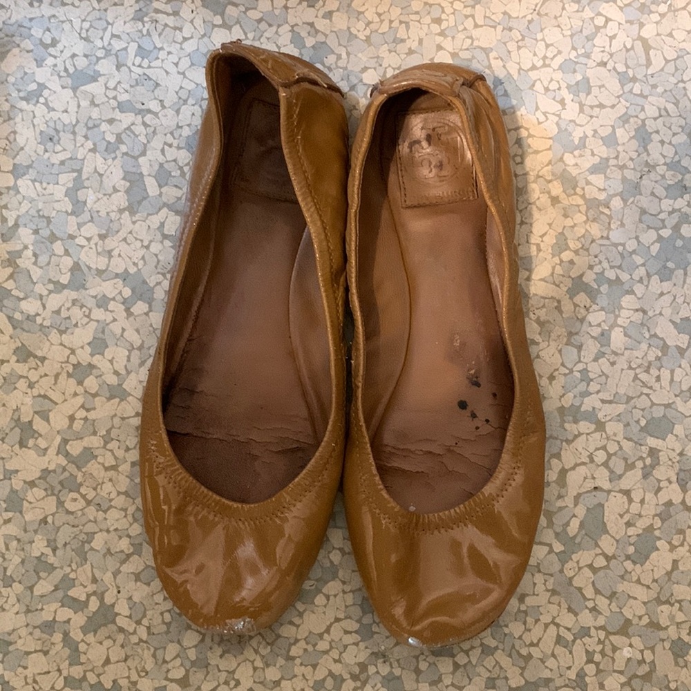 Tory Burch Tan Patent Flats